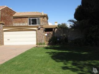 2564 Jamestown Ct, Oxnard, CA 93035-3745