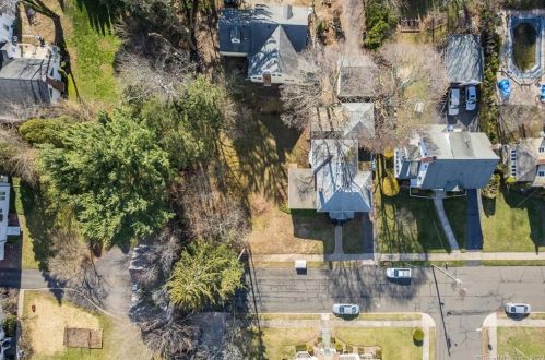 79 Mason Dr, New Britain CT 06052-1929 exterior