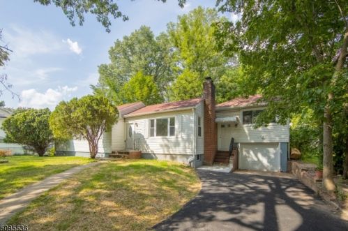 451 River Rd, Rahway NJ  07065-4203 exterior