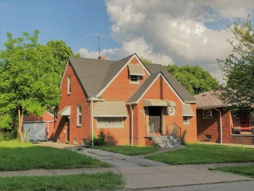 4099 106 St, Cleveland OH  44105-5306 exterior