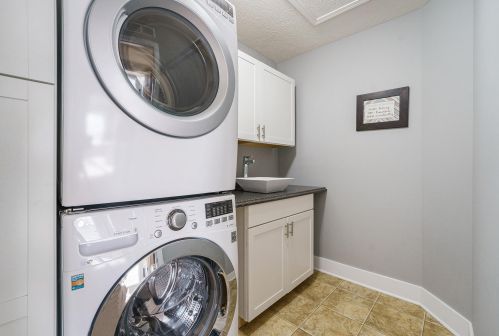 6269 Wilmington Dr, Meskegon MI 49444-7892 exterior