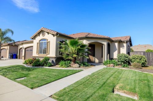 4675 Prairie Falcon Way, Turlock, CA 95382-7468