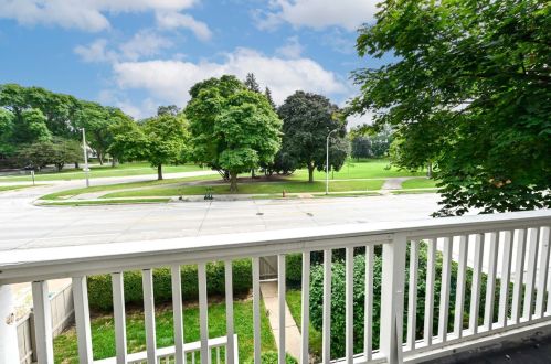 2819 Howell Ave, Milwaukee WI 53207-2054 exterior