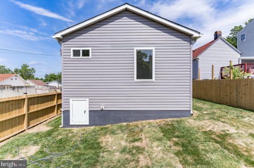 928 47th Pl, Washington DC  20019-3720 exterior