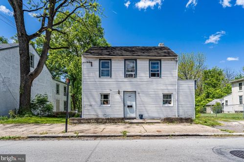 285 Manatawny St, Pottstown, PA 19464-5259