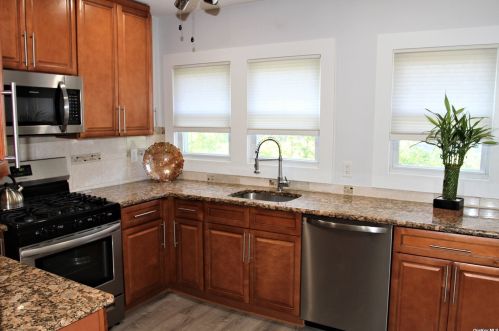 346 Egmont Ave, Mount Vernon NY 10553-2012 exterior