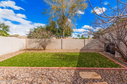 1642 Lynx Way, Chandler AZ 85249-3011 exterior