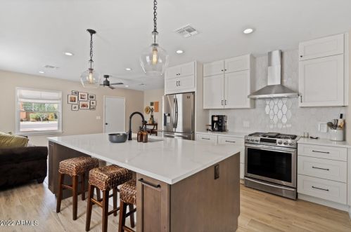 2941 16 Dr, Phoenix AZ 85015-1429 exterior