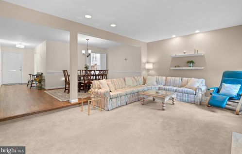 5806 Tudor Ln, Rockville MD 20852-2852 exterior