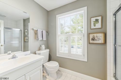 20 Chadwell Pl, Morristown NJ 07960-6946 exterior