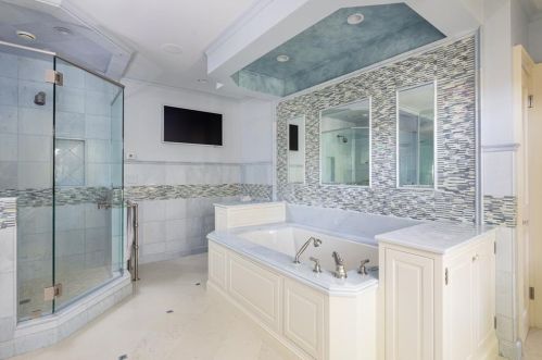 170 Blackstone Blvd, Providence RI 02906-5802 exterior