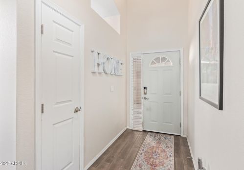 4804 Del Rio St, Chandler AZ 85226-1705 exterior