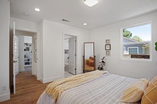 435 11 St, Davis CA 95616-2018 exterior