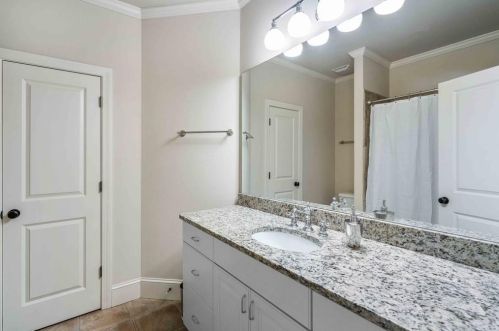 4968 Long Is Dr, Atlanta GA 30327-4904 exterior