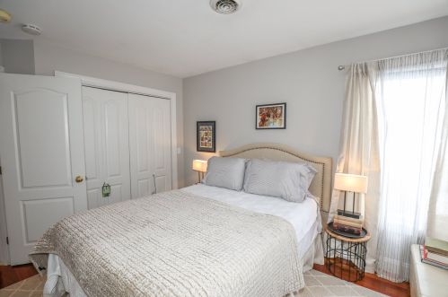 2 Fairview Dr, Concord NH 03301-6917 exterior