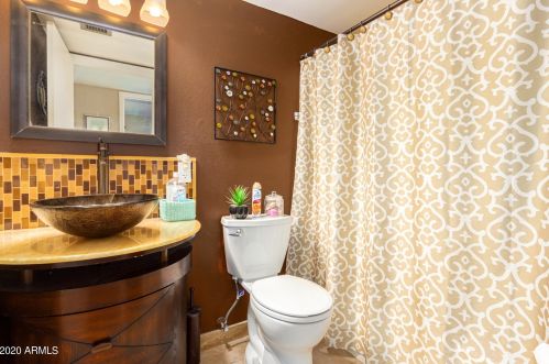 15645 21, Phoenix AZ 85022-3489 exterior