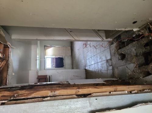 1009 Marquette Rd, Chicago IL 60621-1217 exterior