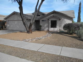 9648 Banbridge St, Tucson, AZ 85747-9211