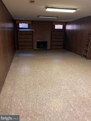 4032 40 Rd, Arlington VA 22207-4805 exterior