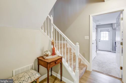 5035 Kimi Gray Ct, Washington DC  20019-5917 exterior