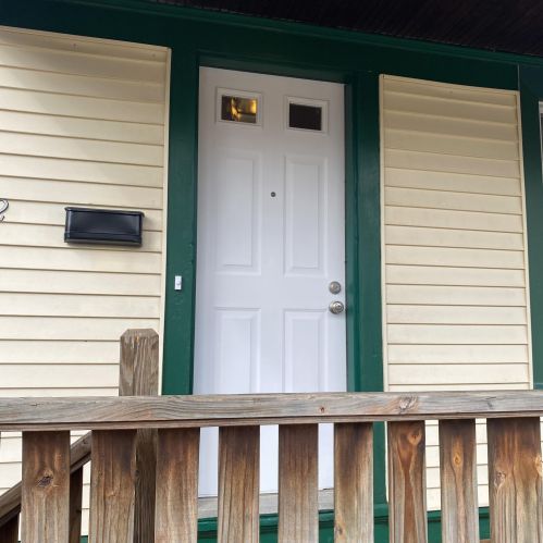 512 Meinecke Ave, Milwaukee, WI 53212-3431