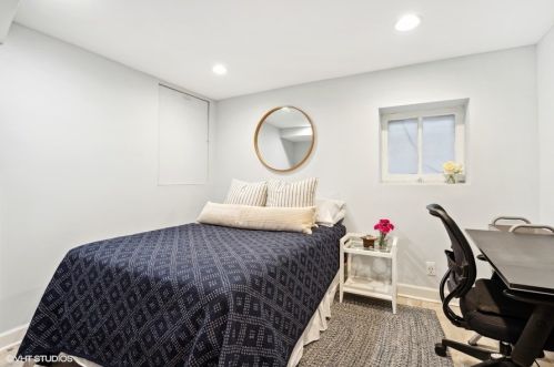 4705 Berteau Ave, Chicago IL  60641-1806 exterior