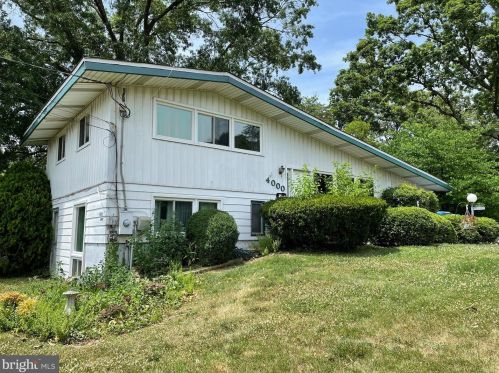 4000 Javins Dr, Alexandria VA  22310-2037 exterior