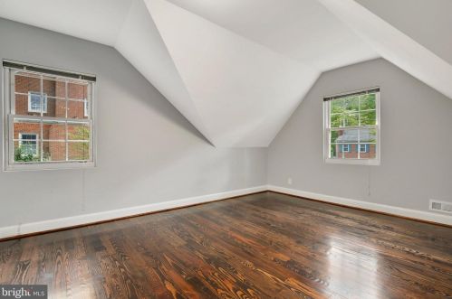 8407 Hartford Ave, Silver Spring MD  20910-5311 exterior