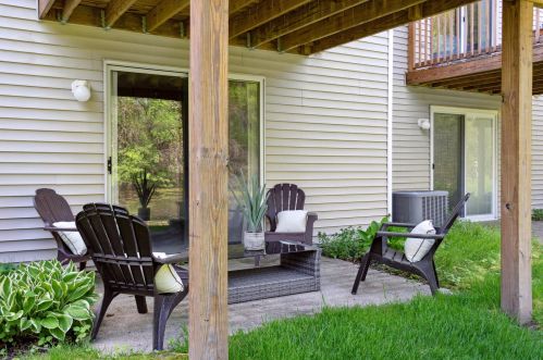 974 Ada Place Dr, Grand Rapids MI 49546-8400 exterior