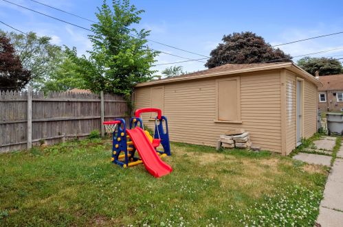 4550 41st St, Milwaukee WI  53209-5818 exterior