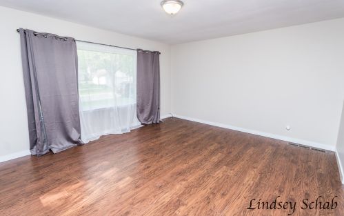 34 Grant St, Cedar Springs MI 49319-5124 exterior