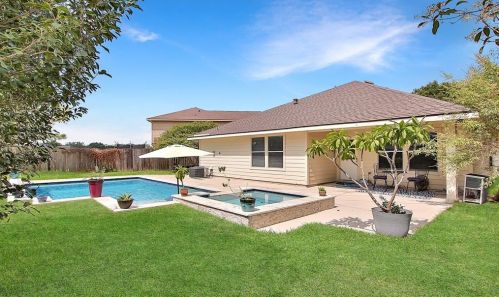 9502 Barr Spg Dr, Humble TX 77396-4228 exterior