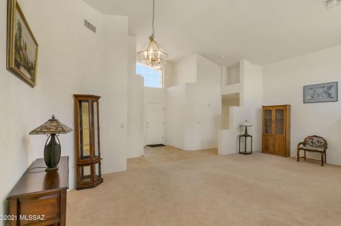 9555 Grand Teton Rd, Tucson, AZ 85748-6649