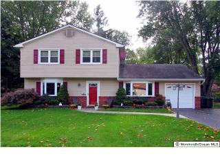 19 Ryers Ln, Matawan, NJ 07747-3442