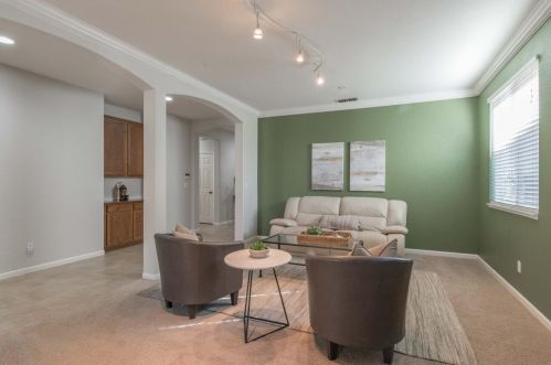 1222 Meredith Way, Folsom CA 95630-7325 exterior