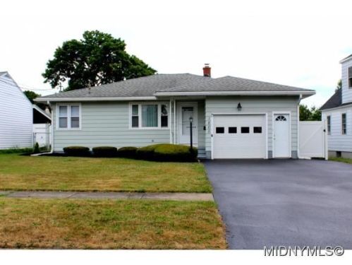 1805 Crouse St, Utica, NY 13501-2725