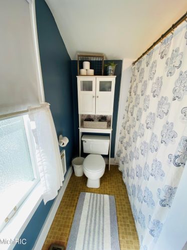 1140 Park St, Kalamazoo MI 49007-3487 exterior