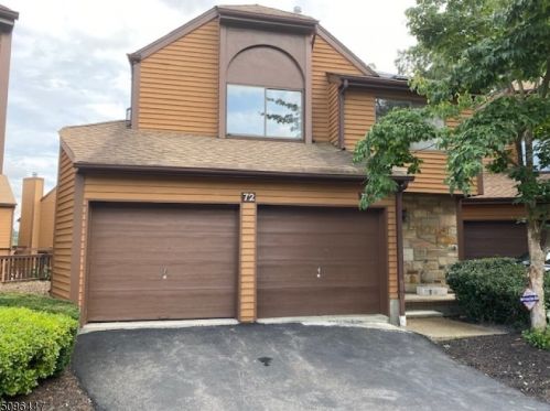 72 Fallen Timbers Trl, Rockaway, NJ 07866-4823