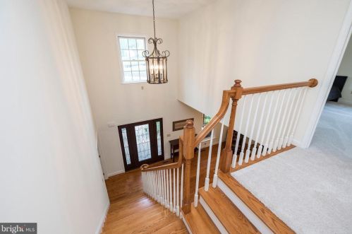 30 Hershey Dr, Pottstown PA 19465-8137 exterior