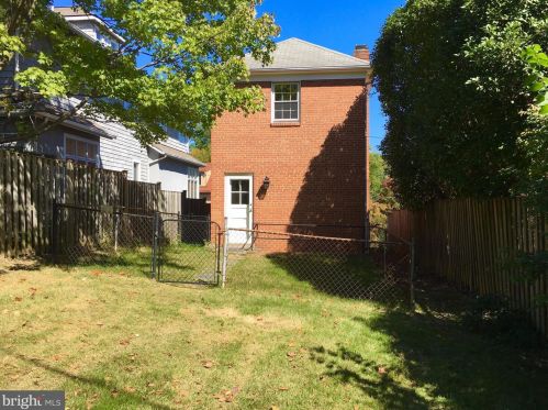 5332 Carolina Pl, Washington DC  20016-2502 exterior