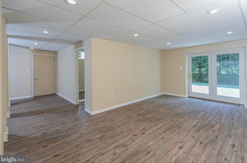 329 Thiemarx Ter, Montgomery NJ exterior