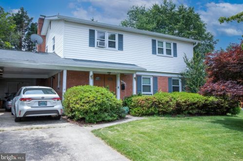 11602 Milbern Dr, Rockville, MD 20854-3522