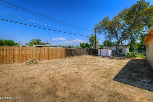 4541 32 St, Tucson AZ 85710-6038 exterior