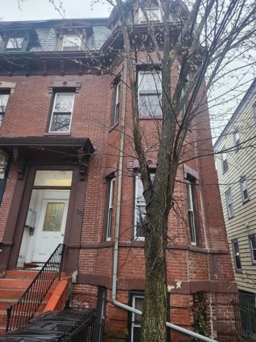 100 Pleasant St, Boston MA exterior