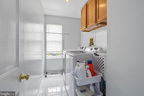 18 Elsworth Dr, Erial NJ  08081-4427 exterior