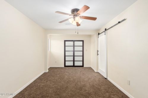 1427 El Camino Dr, Phoenix AZ 85051-4626 exterior