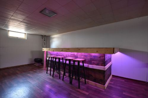 1541 Wanda Ave, Milwaukee WI  53221-4314 exterior