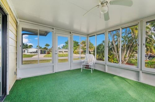 94 Le Mans Dr, Naples FL 34112-9126 exterior