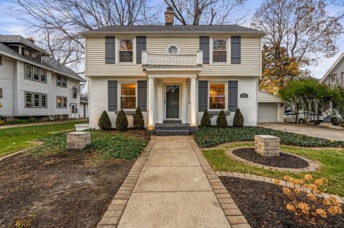 8014 Red Arrow Ct, Milwaukee, WI 53213-3020