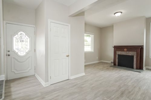 843 Hiland Ave, Pittsburgh PA  15235-1707 exterior